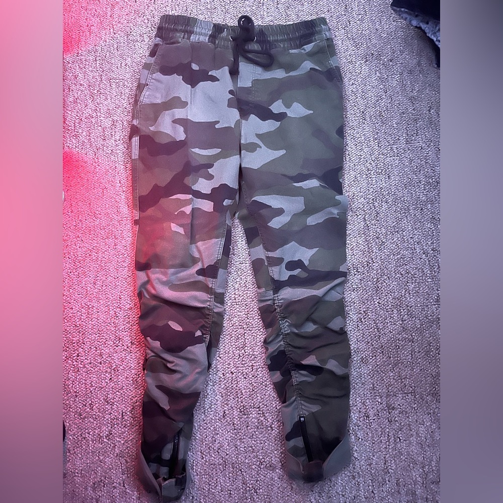 Camp joggers